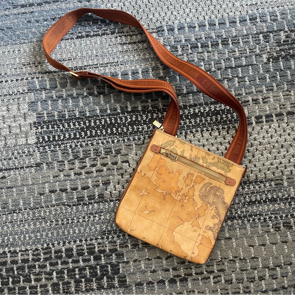 Alviero Martini 1 AClasse Geo Classic Large Crossbody Bag, Geo Classic Natural